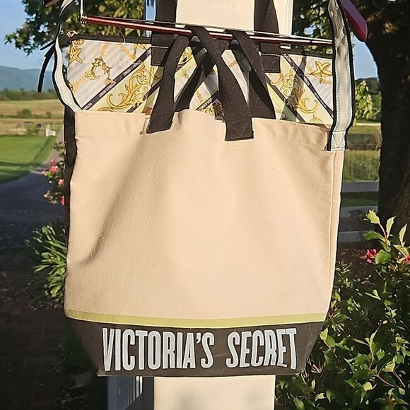 Victoria's Secret 2n1 beach tote & cooler tote - Picture 11 of 12